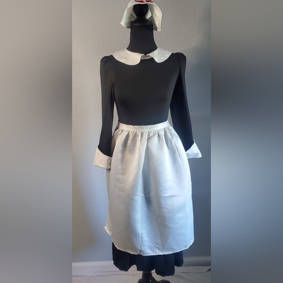 Wartime Girl Nurse Costume 4pcs Includes Dress Apron Hat Armband Size 9-10 - Picture 8 of 16